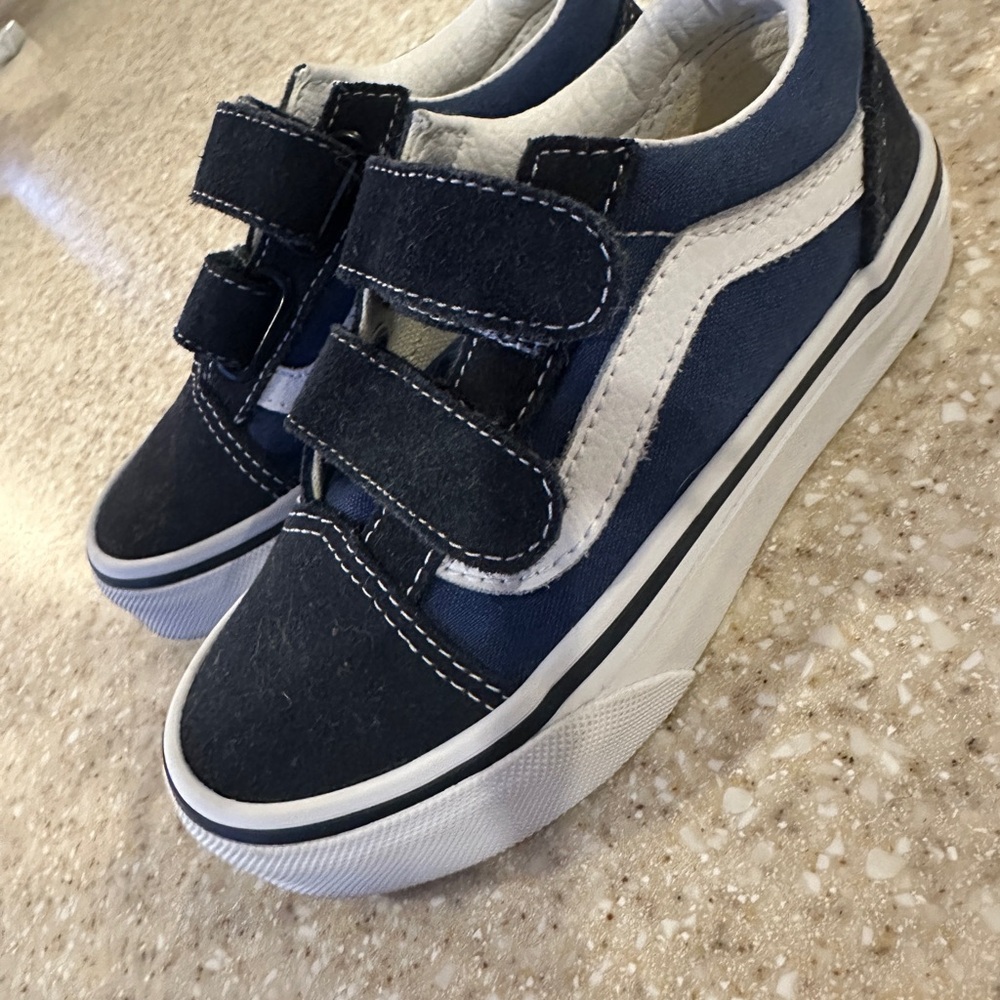 Little boys Vans size 10.5 NEW